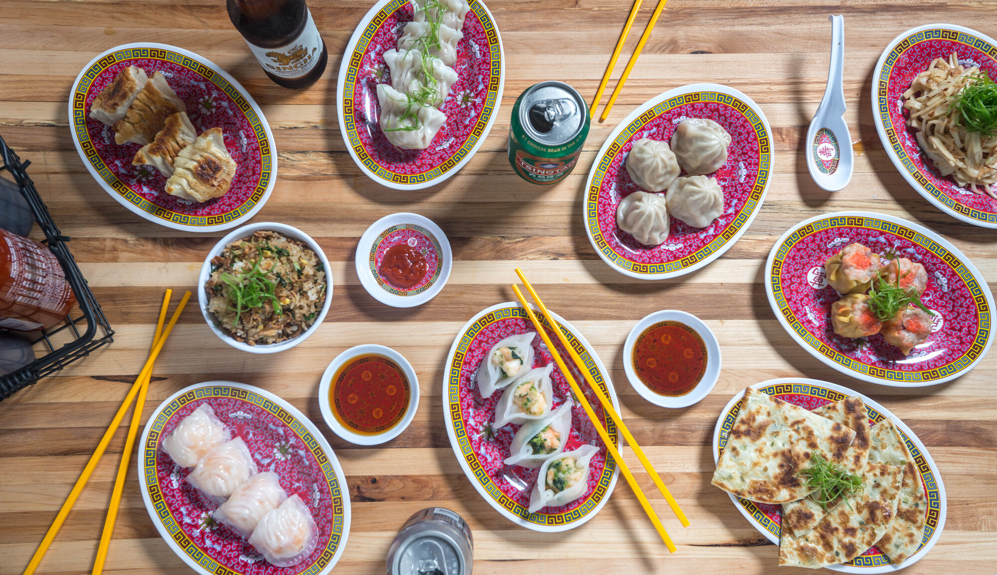 Contact, reservations and hours for Nom Wah locations